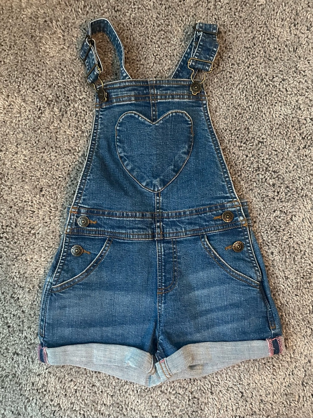Mini Boden Girl's Mid Vintage Blue Heart Pocket Denim Short Overalls.